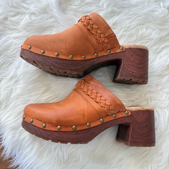 Kork Ease | Women’s TILLY Clog Orange Brown Leather Slip On Studded Clogs Mules - Picture 6 of 9